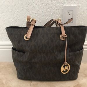 Michael Kors logo tote bag
